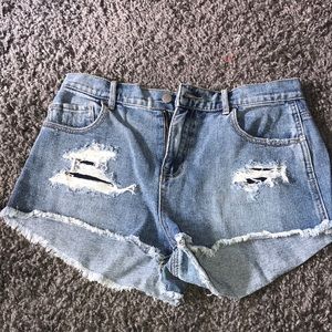 bullhead jean shorts